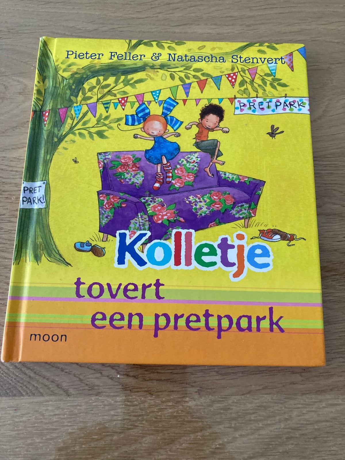 Kolletje tovert een pretpark - Pieter Feller & Natascha Sten, Fictie algemeen, Jongen of Meisje, Ophalen of Verzenden, Zo goed als nieuw