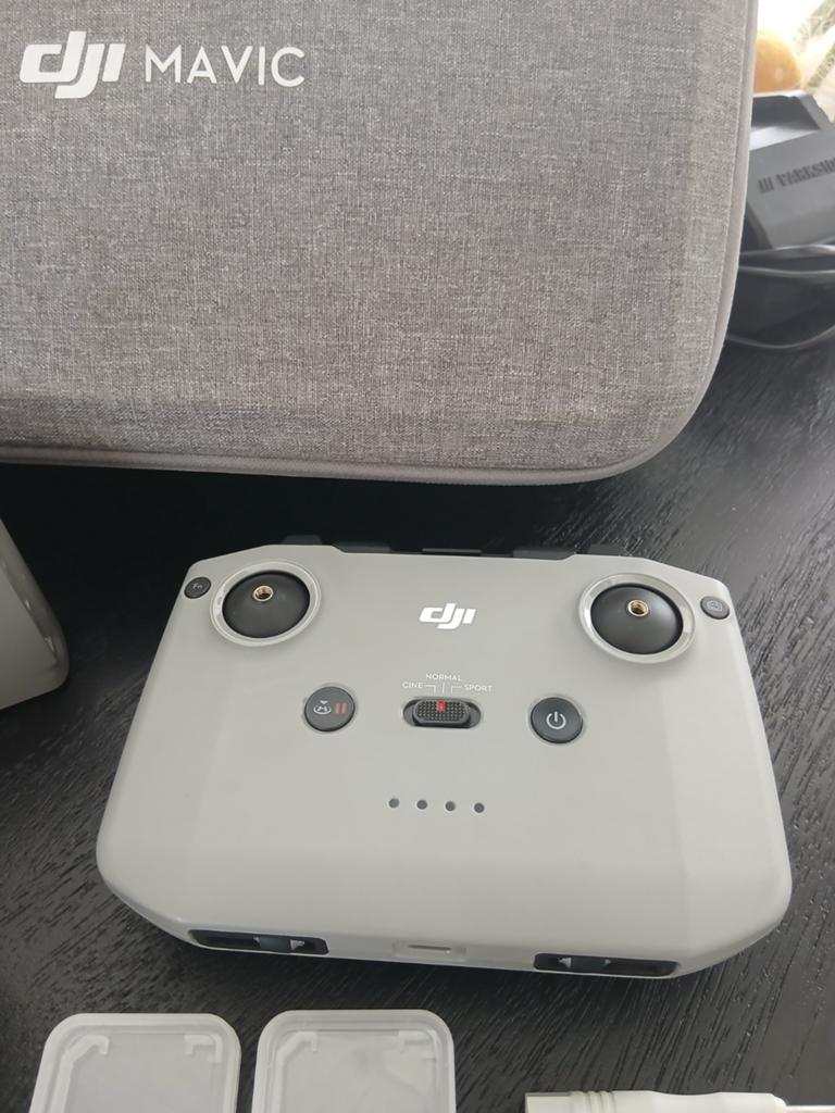 DJI Mini 2 – Afstandsbediening, Ophalen of Verzenden, Zo goed als nieuw
