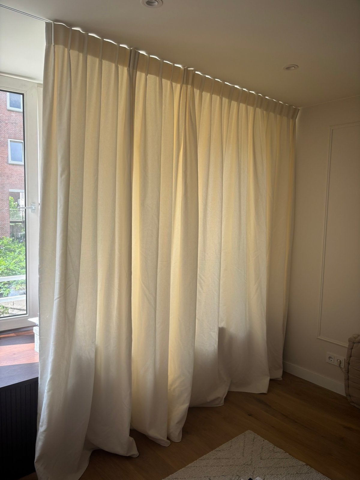 Gordijn 1 stuk beige/creme B 265 x H 245 cm, Ophalen, Verduisterend, Beige, Zo goed als nieuw