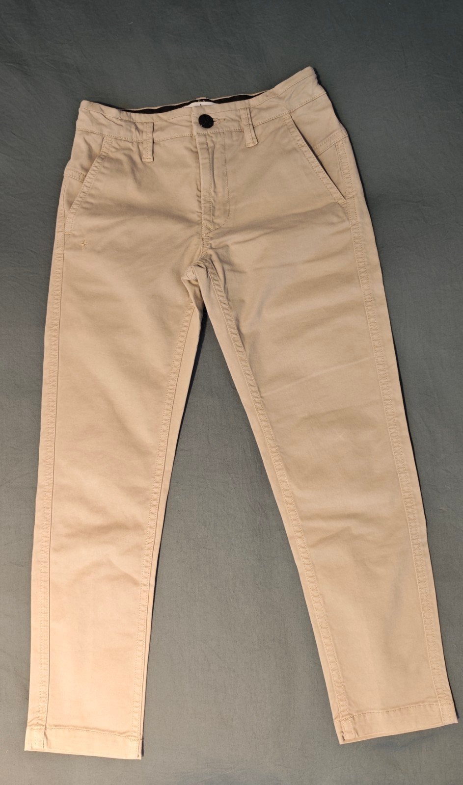 Stone island chino in nieuwstaat, maat 116 / 6 jaar, Broek, Ophalen of Verzenden, Zo goed als nieuw, Stone Island