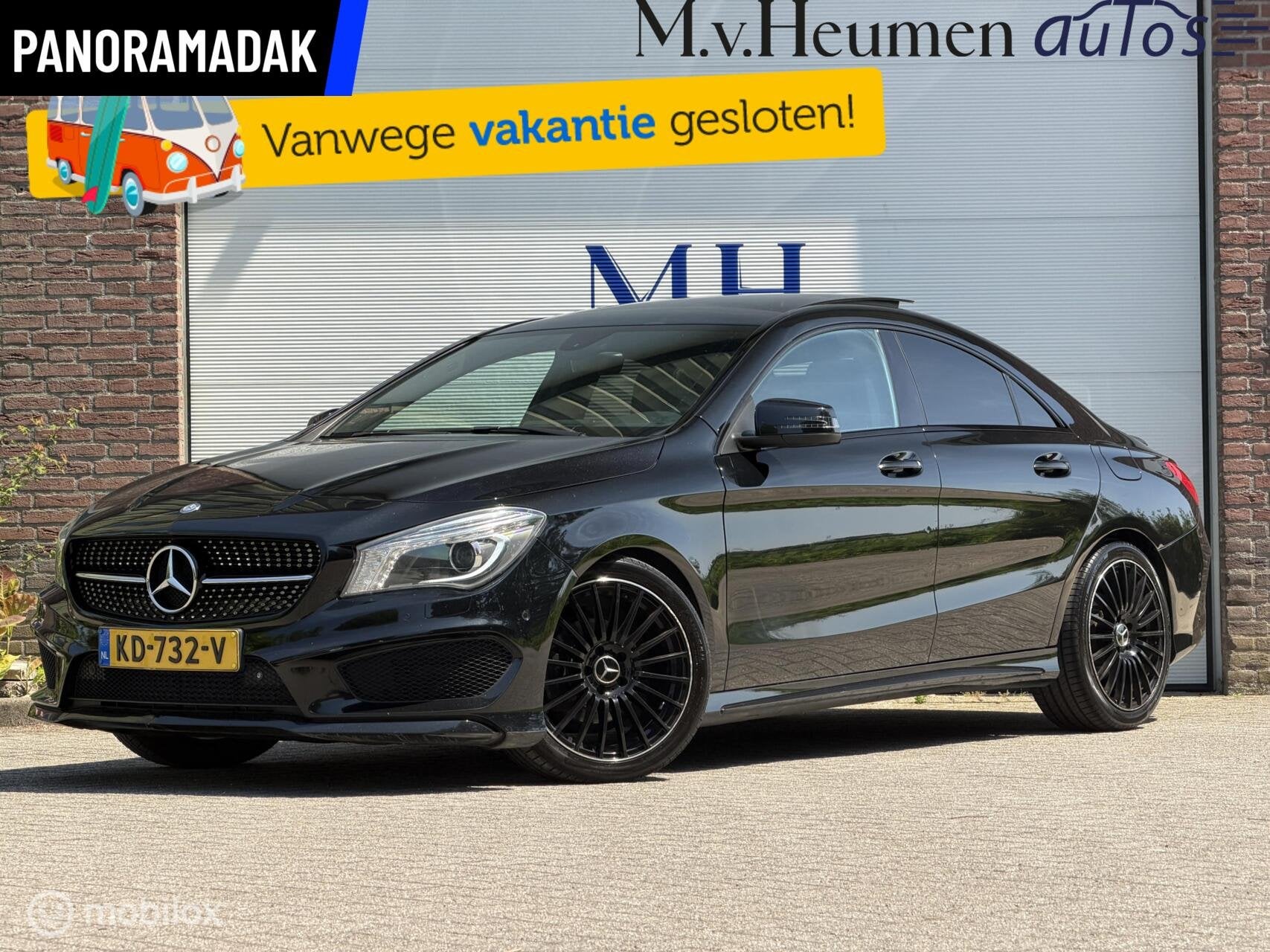Mercedes CLA-klasse 180 AMG Pano Carplay Camera Stoelverwarm, Auto's, Mercedes-Benz, Gebruikt, 4 cilinders, 715 kg, 1595 cc