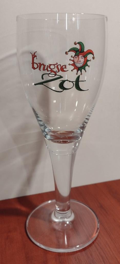 Brugse Zot bierglas 33cl., Verzamelen, Biermerken, Ophalen of Verzenden, Gebruikt, Glas of Glazen, Overige merken