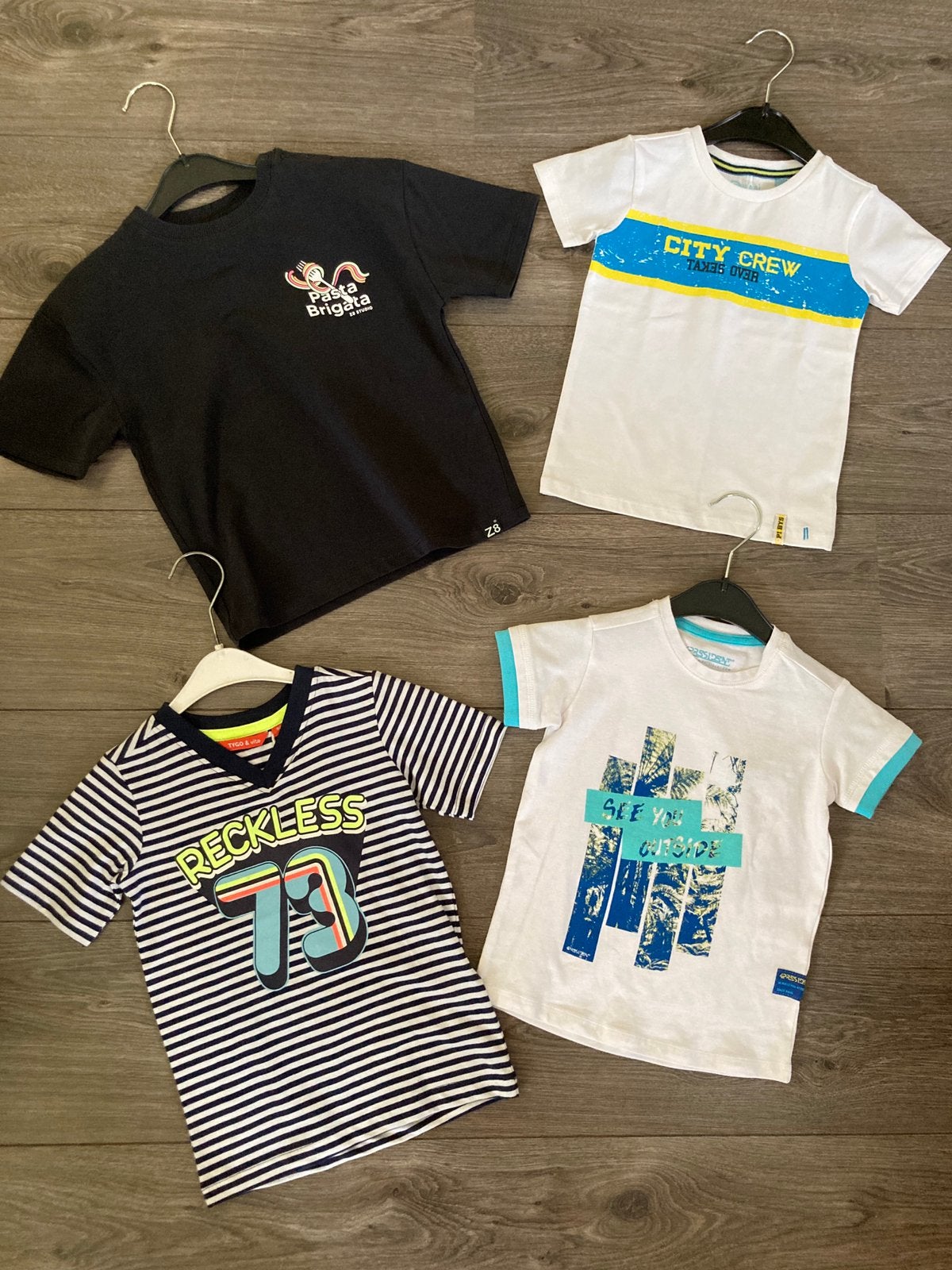 NIEUW 4 shirtjes maat 92, Ophalen of Verzenden, Nieuw, Jongen, Shirt of Longsleeve
