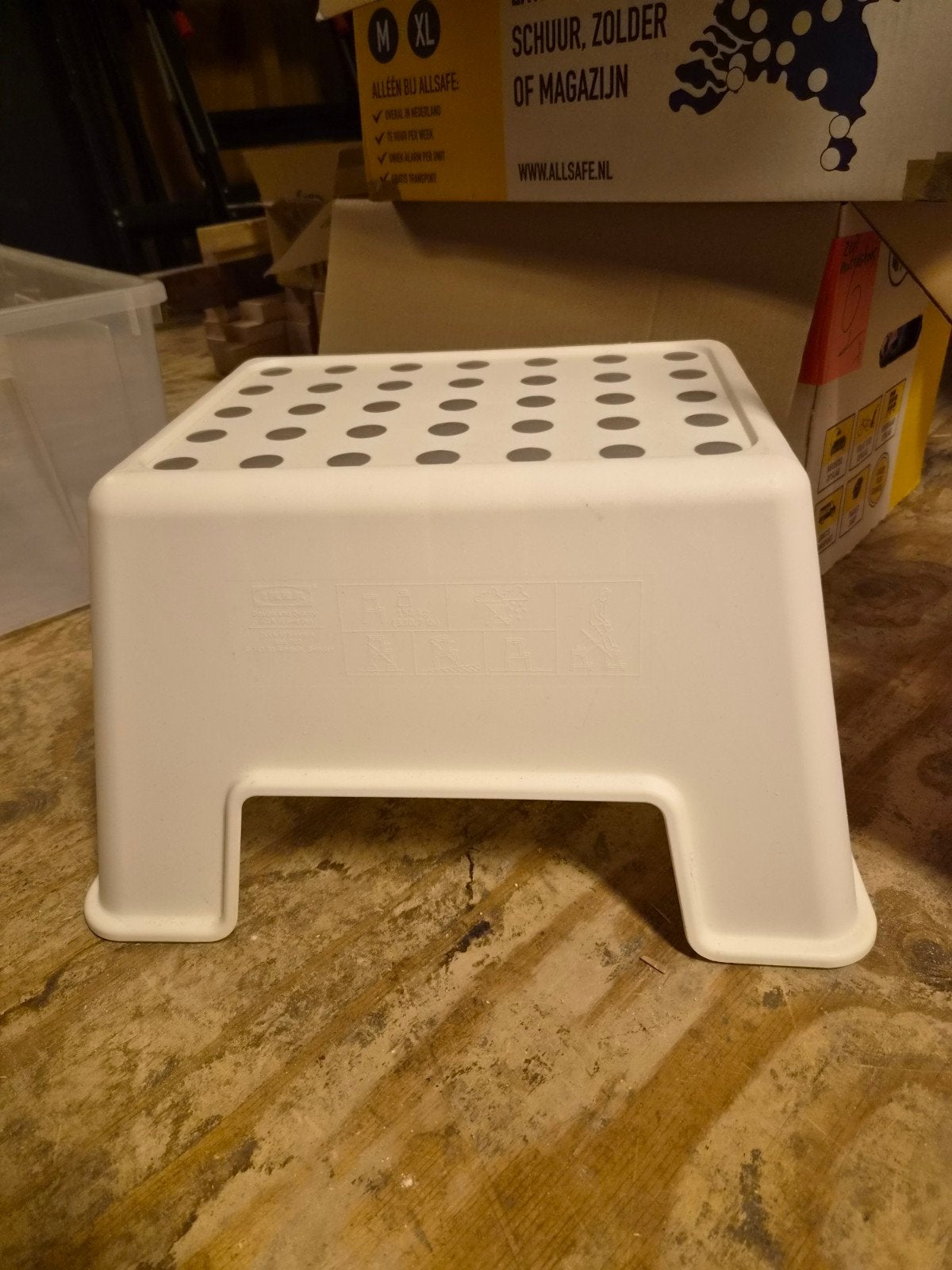 Hoge IKEA kruk - Ideaal voor kinderen of als opstapje, Ophalen