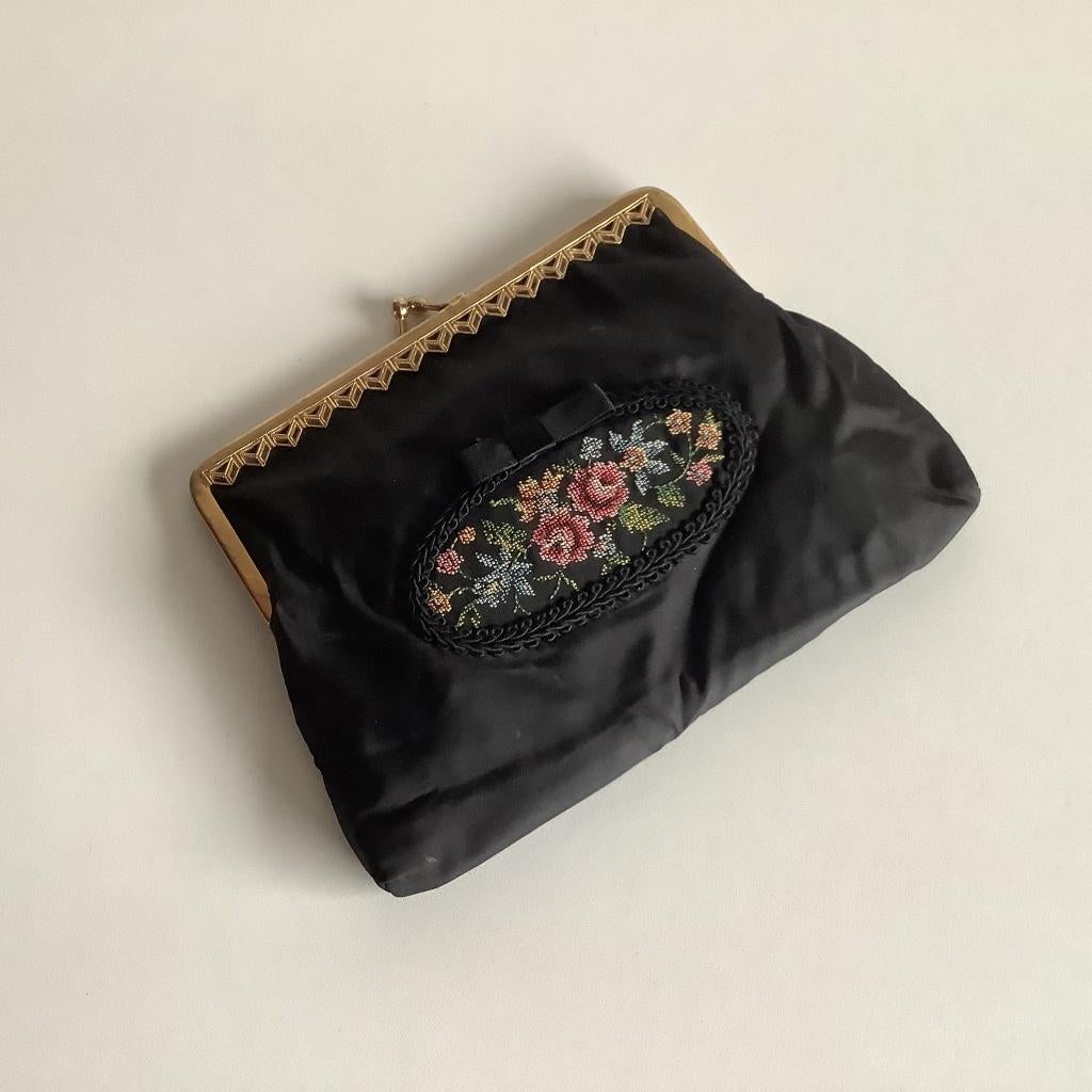 schattig petit point handtasje - clutch, Ophalen of Verzenden, Zo goed als nieuw, Zwart, Avondtasje