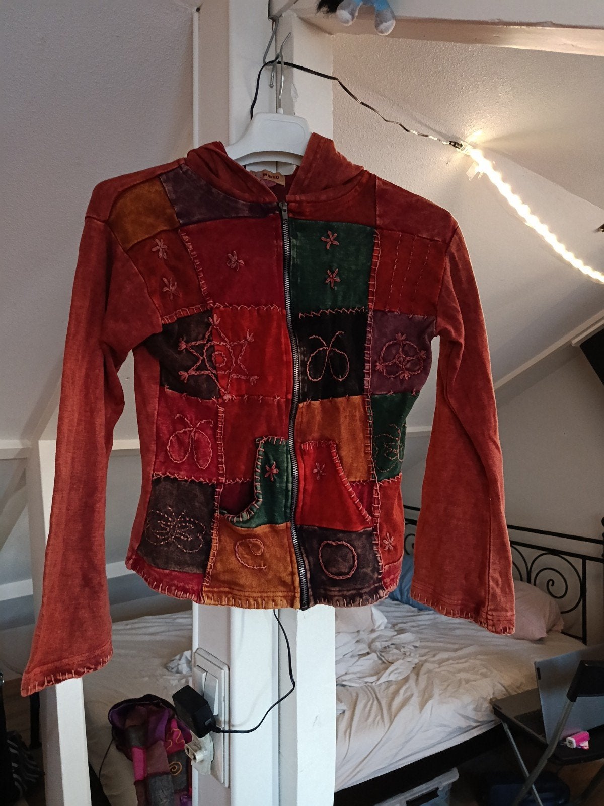Nieuw Oranje Jasje met Puntmuts - Hippie Stijl, Ophalen, Nieuw, Oranje