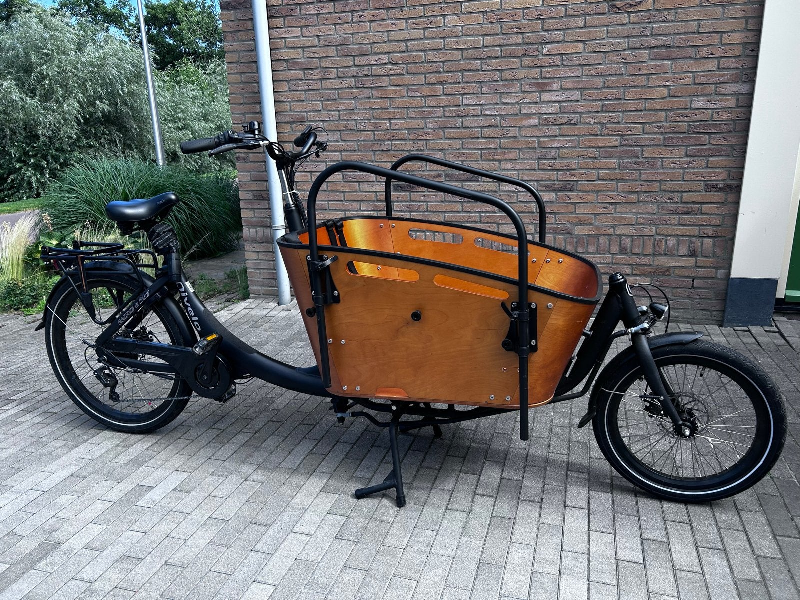 Elektrische bakfiets inclusief tent en stoeltjes, Elektrisch, Zo goed als nieuw, 2 kinderen, Schijfrem