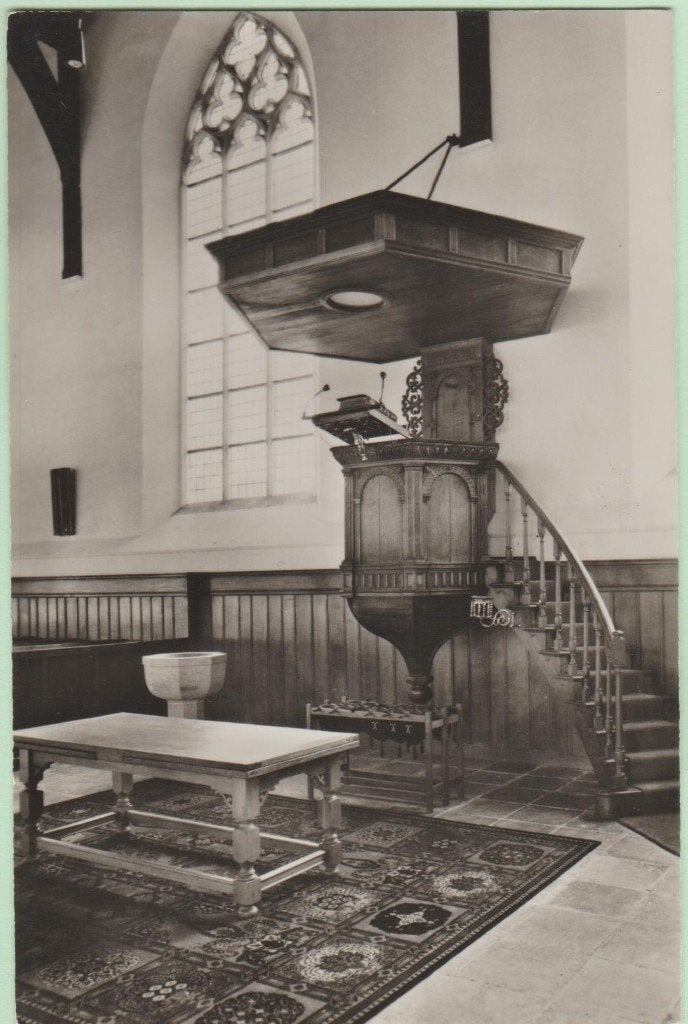 Oude Tonge Interieur NH Kerk . 1967 -kansel-doopvont., Ophalen, 1960 tot 1980, Ongelopen, Zuid-Holland