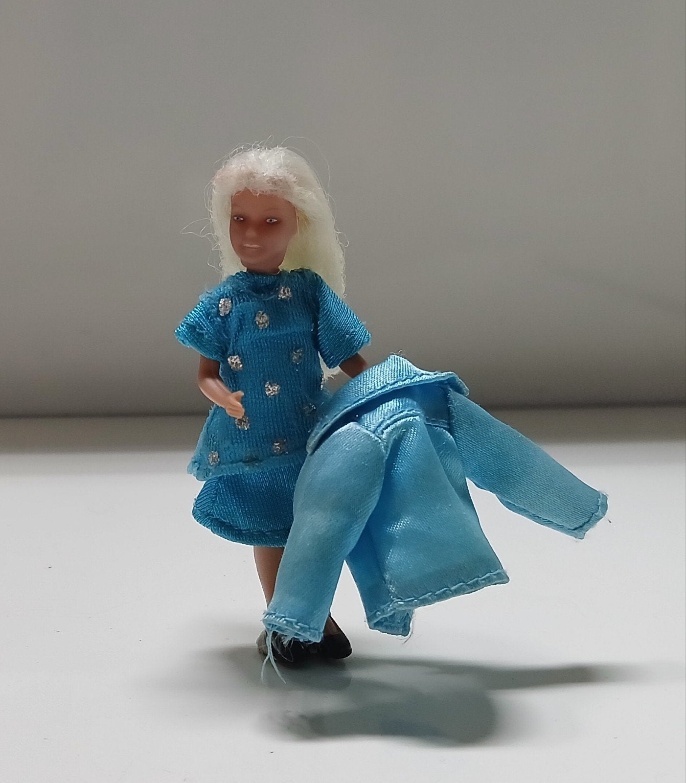 Lundby popje meisje,Kijk, Kies en Koop!, Manon.1977@live.nl, Gebruikt, Ophalen of Verzenden, Vintage Miniaturen