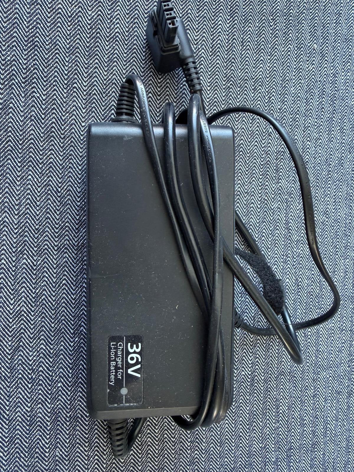 Gazelle Panasonic 36v E-bike Acculader, Ophalen of Verzenden, Zo goed als nieuw