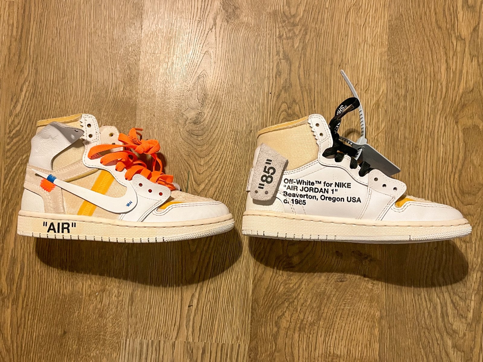 Nike Air Jordan 1 Off White Euro maat 35 - Zeer zeldzaam!, Ophalen of Verzenden, Gedragen, Wit, Sneakers of Gympen