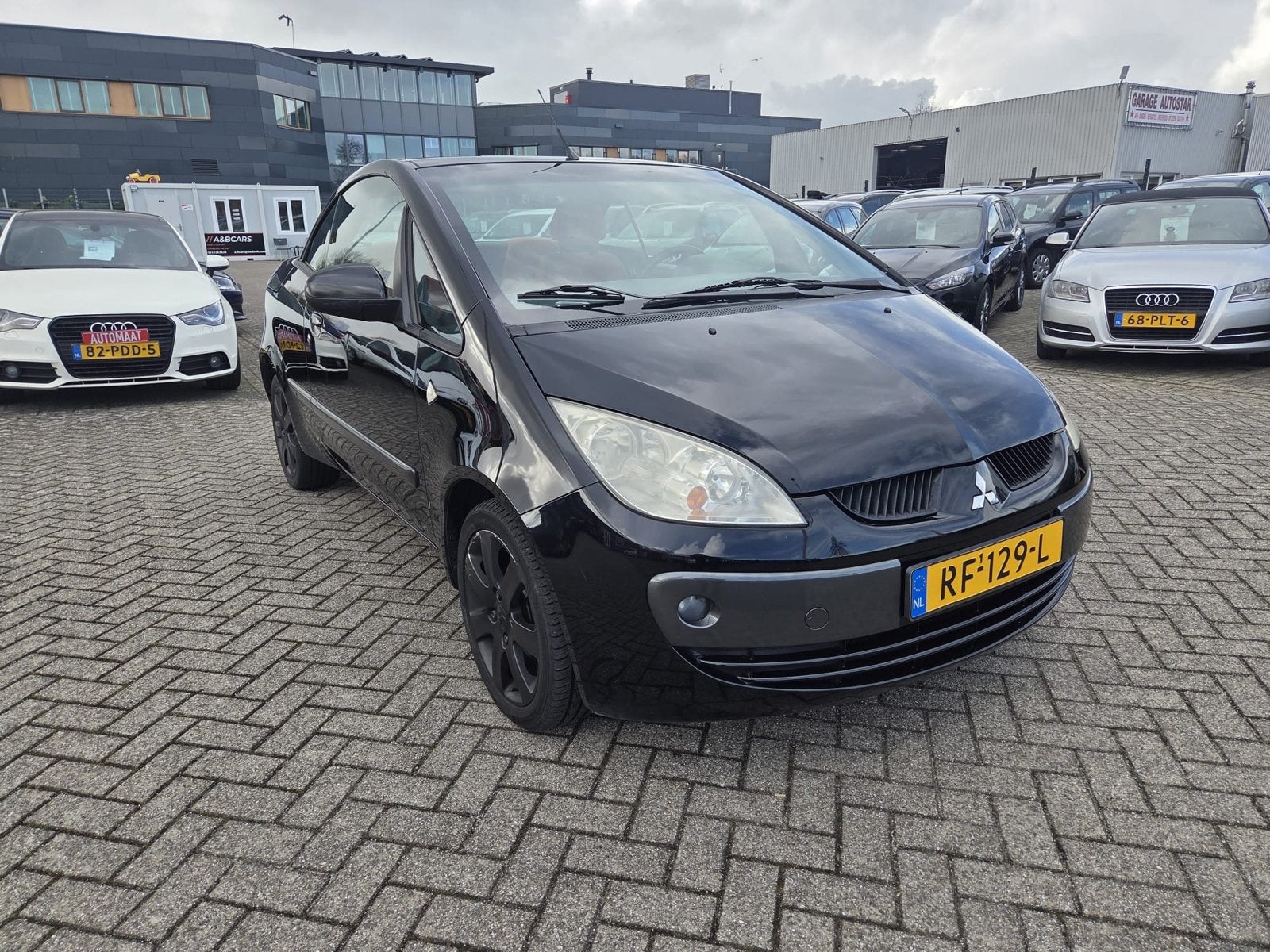 Mitsubishi Colt 1.5 CZC 2008 Zwart, Auto's, Voorwielaandrijving, 15 km/l, 4 cilinders, Cabriolet