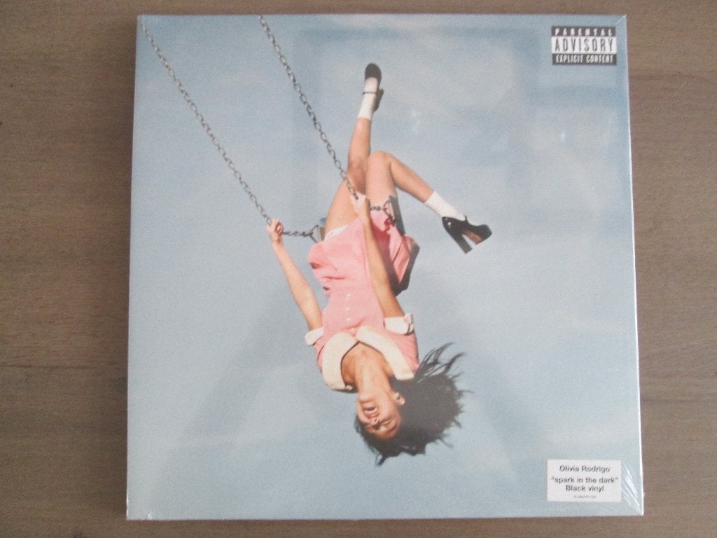 Olivia Rodrigo (LP) ''Spark In The Dark" Zwart vinyl, Beschermende buitenhoes, LP, Verzenden, Overige genres