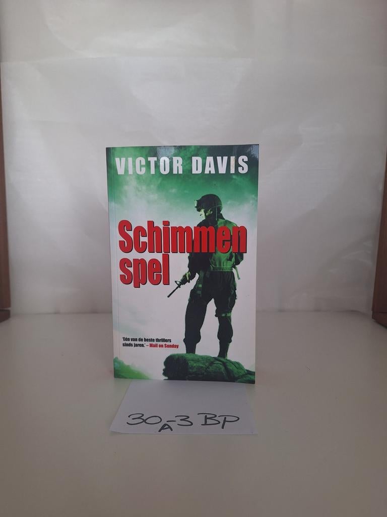Schimmenspel - Victor Davis, Ophalen of Verzenden