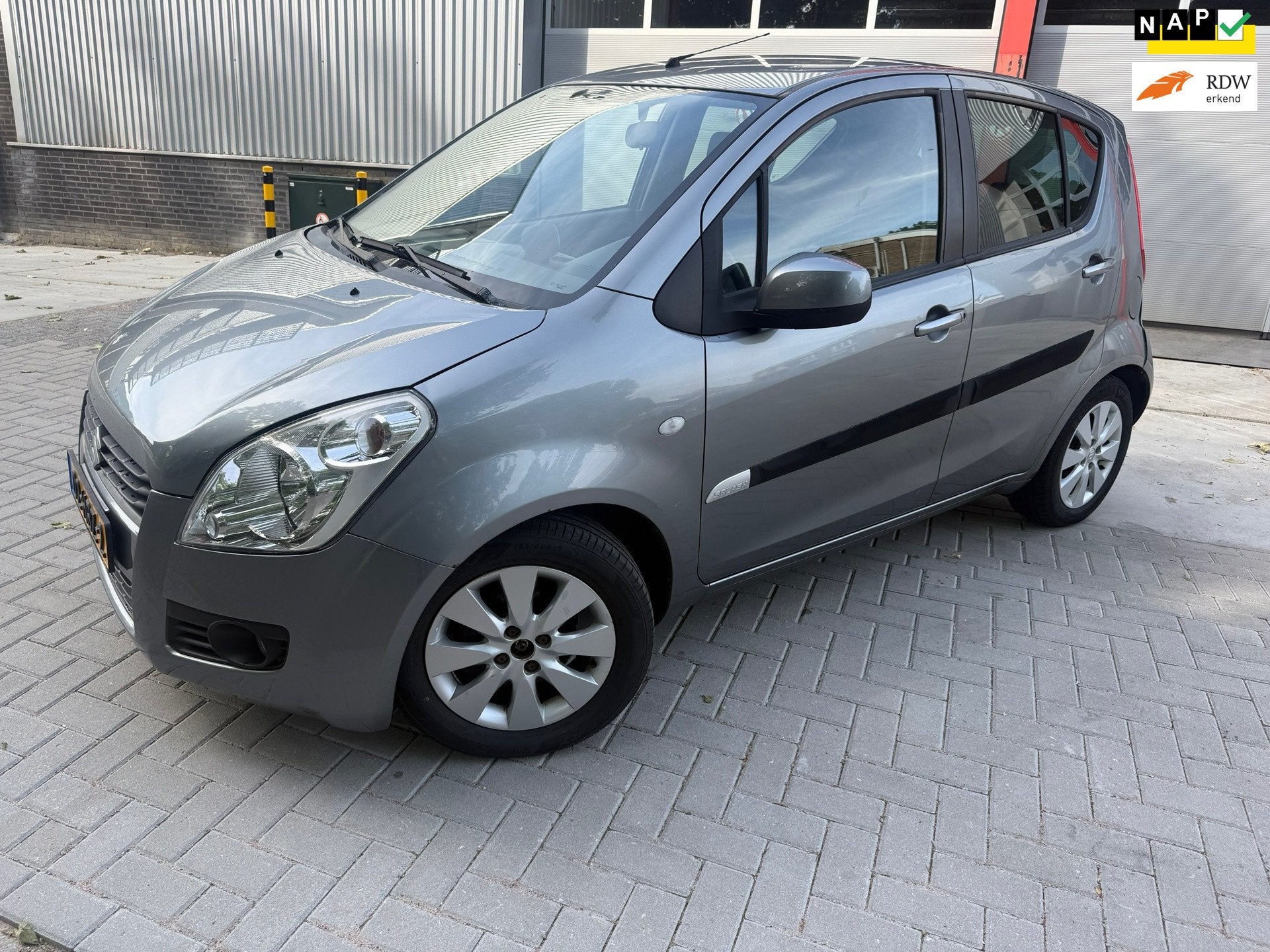 Suzuki Splash 1.2 Exclusive NIEUWE APK NIEUWE KOPPELING, Voorwielaandrijving, 86 pk, 4 cilinders, 965 kg