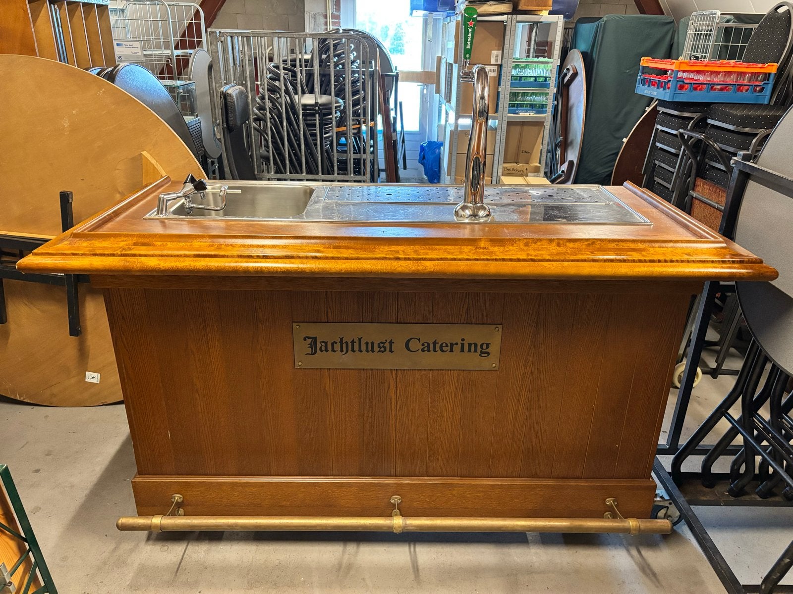 Mobiele bar met nieuwe koeling en all-in-one tapsysteem, Zakelijke goederen, Horeca | Meubilair en Inrichting, Ophalen of Verzenden