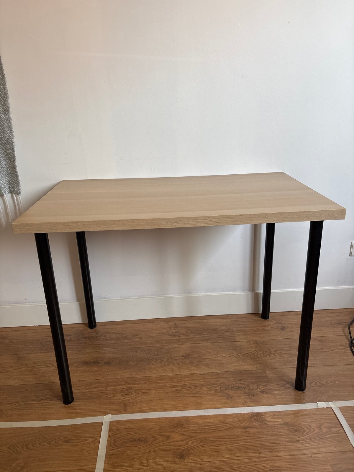 Bureau, wit gelazuurd eikeneffect/zwart - IKEA, Ophalen, Gebruikt, 100 tot 150 cm, Tot twee personen