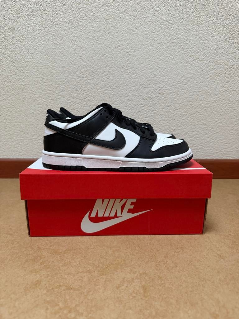Nike Dunk Low Retro Panda Maat 39, Kleding | Dames, Schoenen, Zwart, Nieuw, Ophalen of Verzenden, Sneakers of Gympen