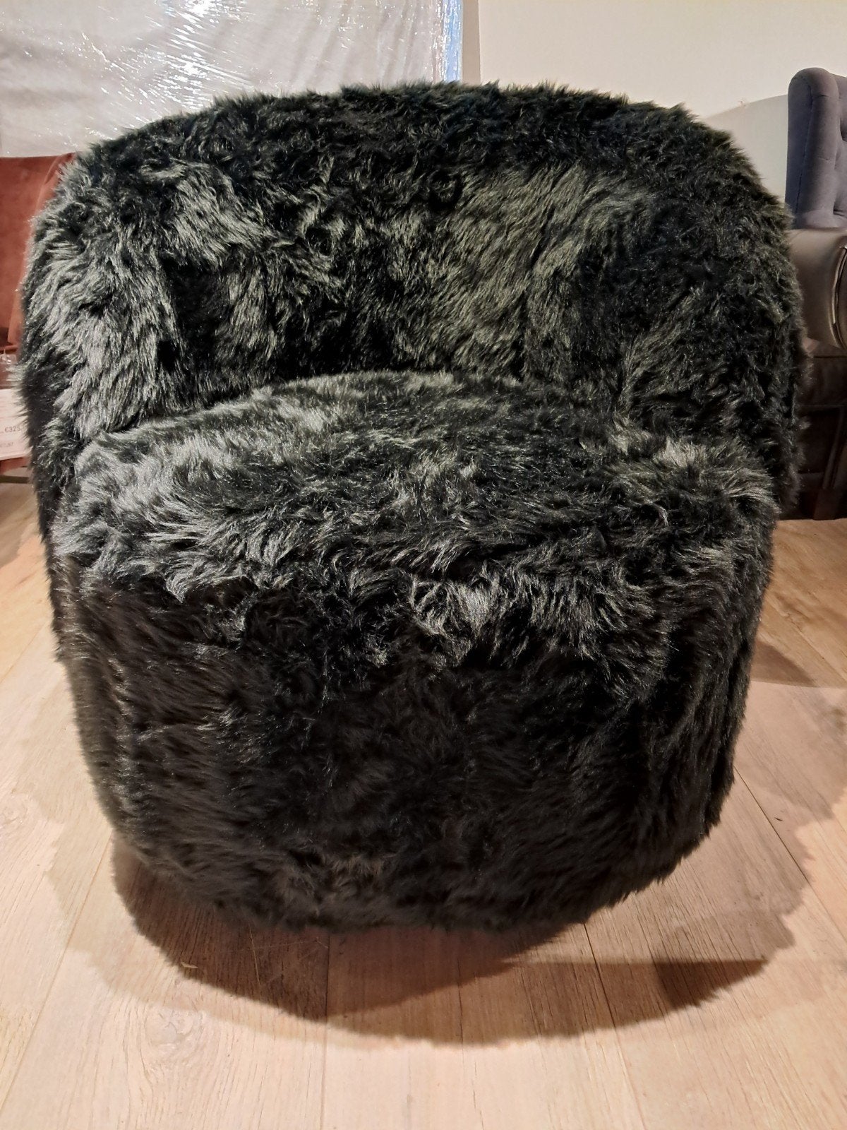DesignerDraai Stoel VAN €595 VOOR €375, Ophalen, Designer, Modern, Fluffy, 75 tot 100 cm, Zo goed als nieuw