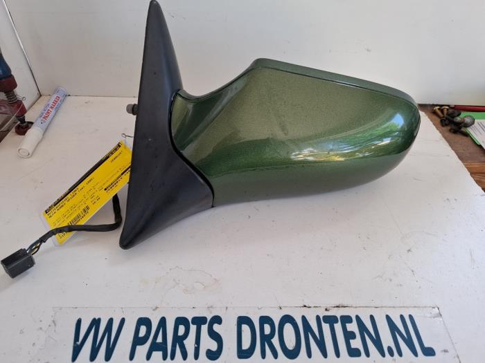 Buitenspiegel links van een Alfa Romeo Spider, Gebruikt, -, Verzenden, -