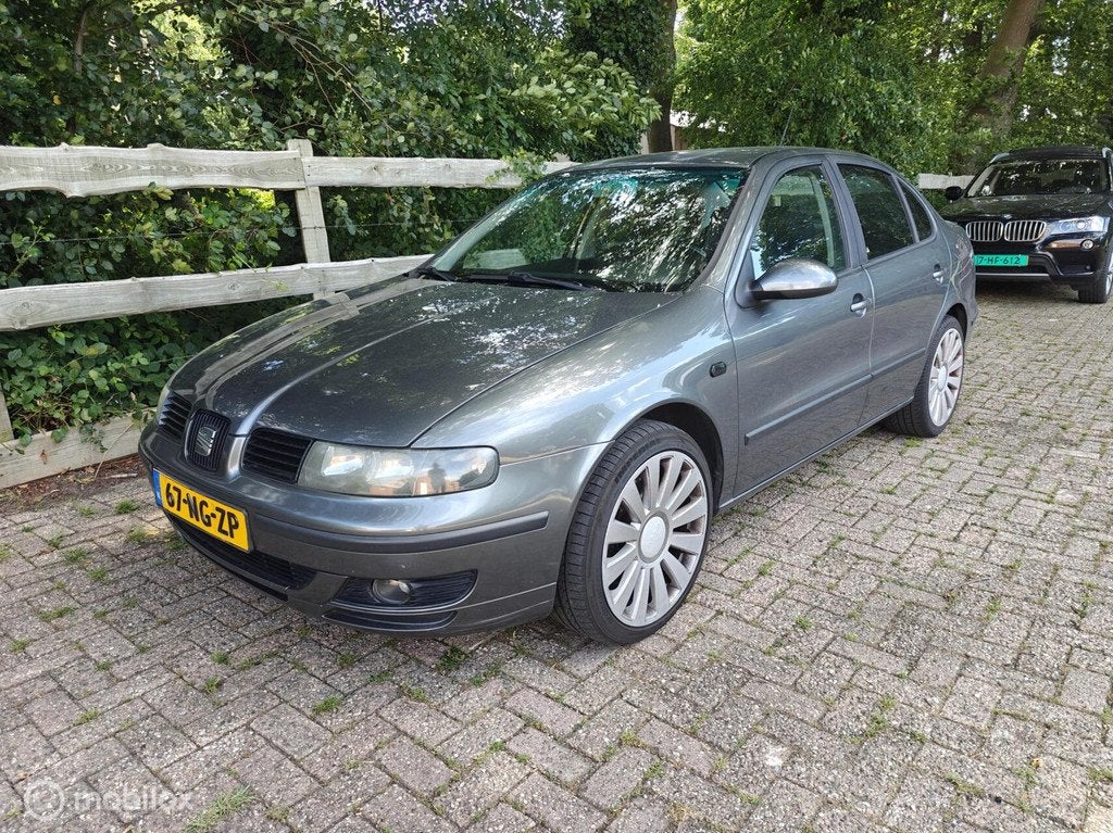 Seat Toledo 2.3 V5 Executive, Auto's, Voorwielaandrijving, Bedrijf, 170 pk, Sedan