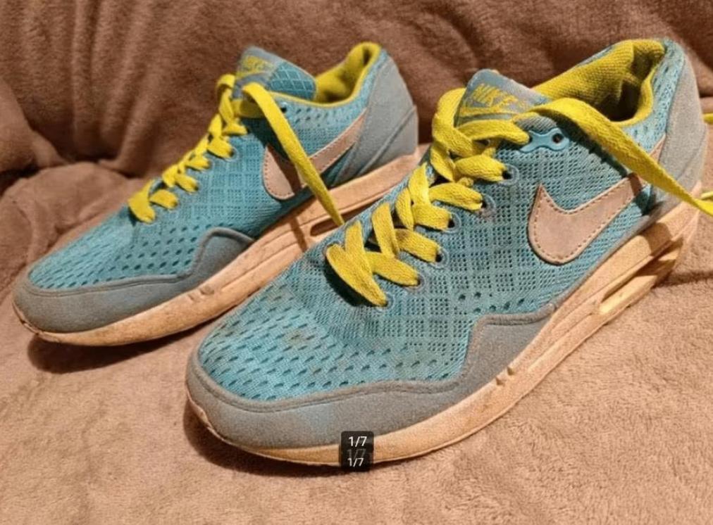 Nike Air Max maat 37 (23,5cm), Kleding | Dames, Schoenen, Ophalen of Verzenden, Sneakers of Gympen, Gedragen