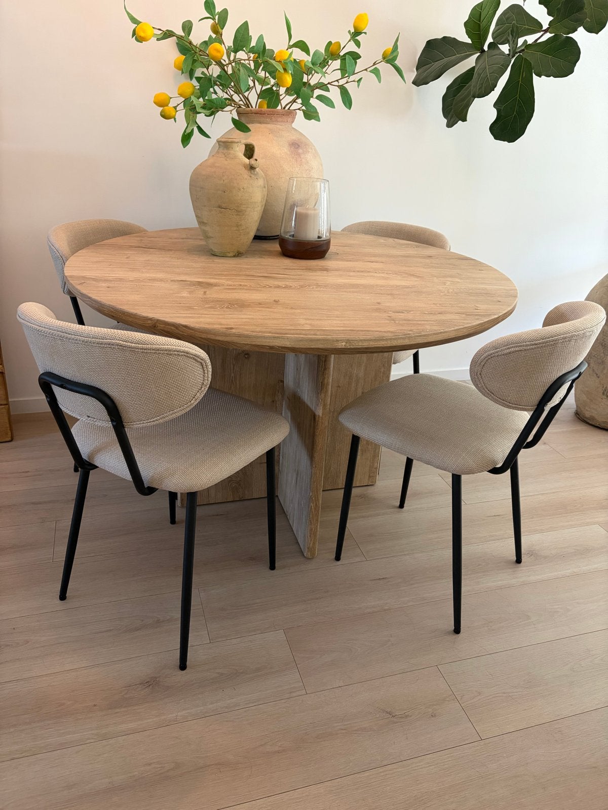 Eetkamerstoelen 4 Forshaga (Loods 5) Beige ZGAN, Ophalen, Overige kleuren, Zo goed als nieuw, Metaal