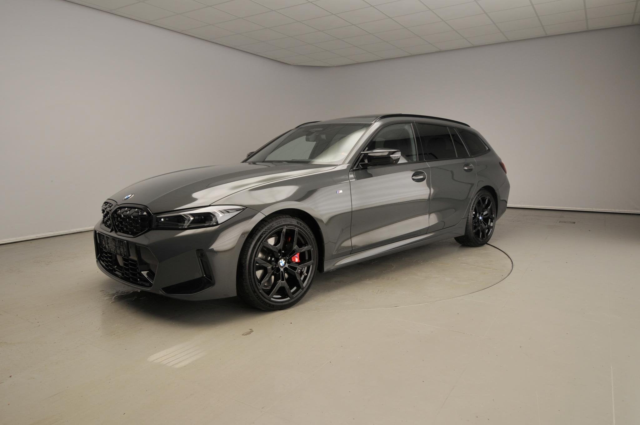BMW 3 Serie Touring M340i xDrive | M-Sportpakket | LED | HUD