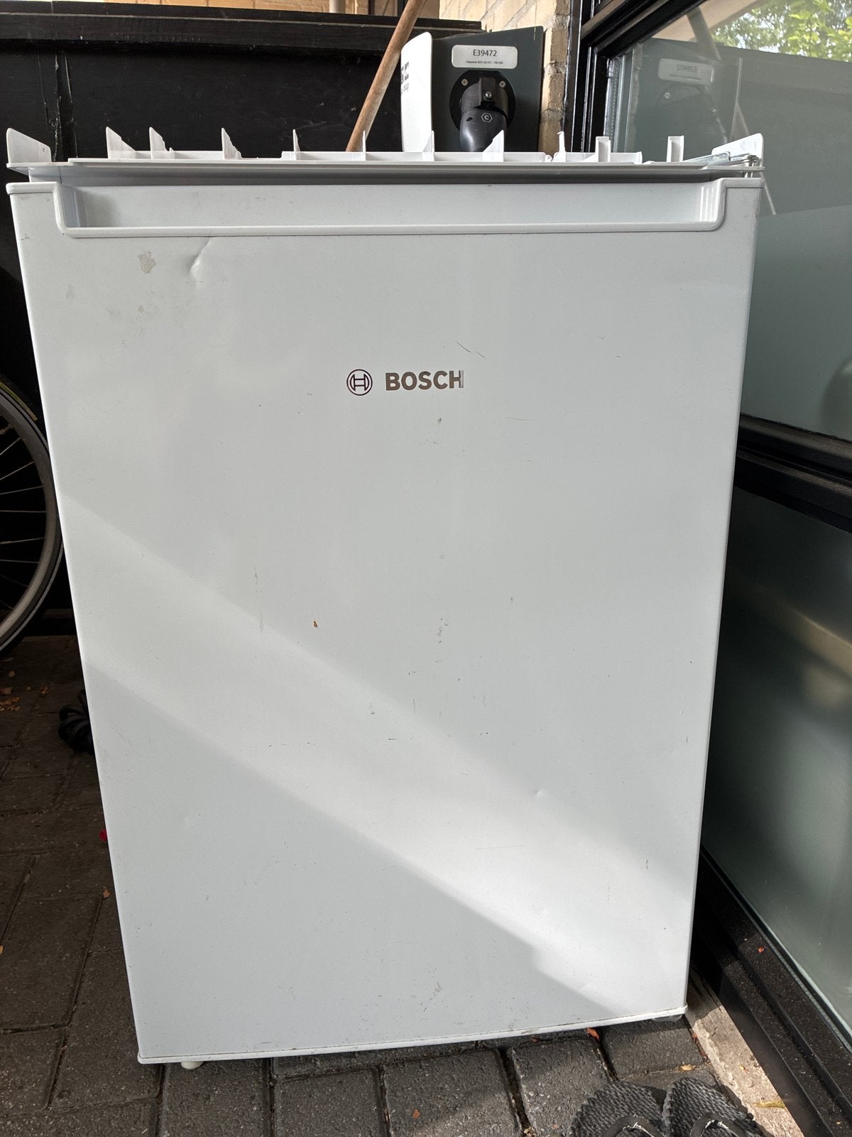 Bosch Koelkast - Compact en Efficiënt, 75 tot 100 liter, 45 tot 60 cm, Ophalen, 85 tot 120 cm