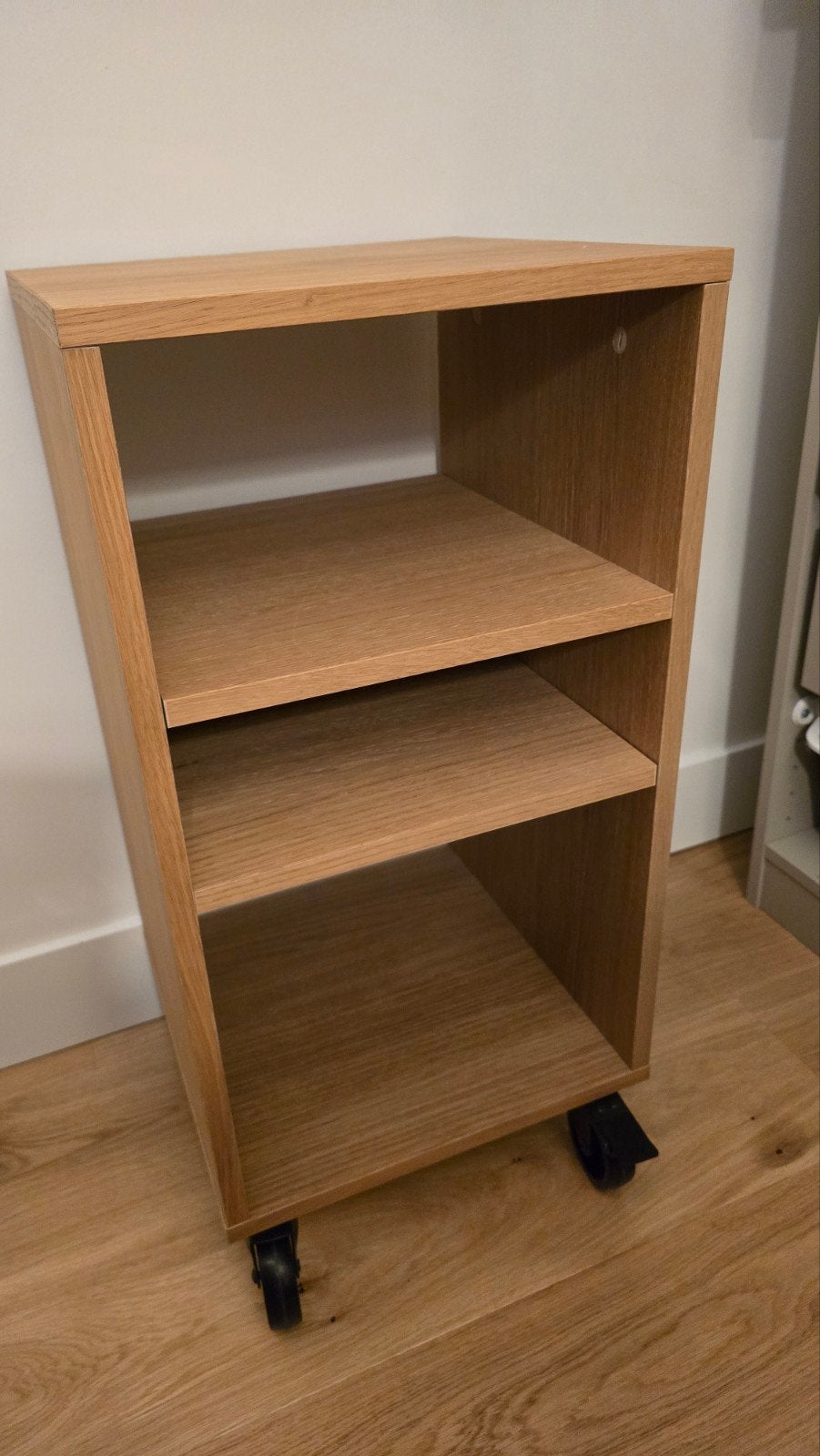 Verrijdbaar bureau kastje met 3 planken - IKEA, Ophalen of Verzenden, Zo goed als nieuw
