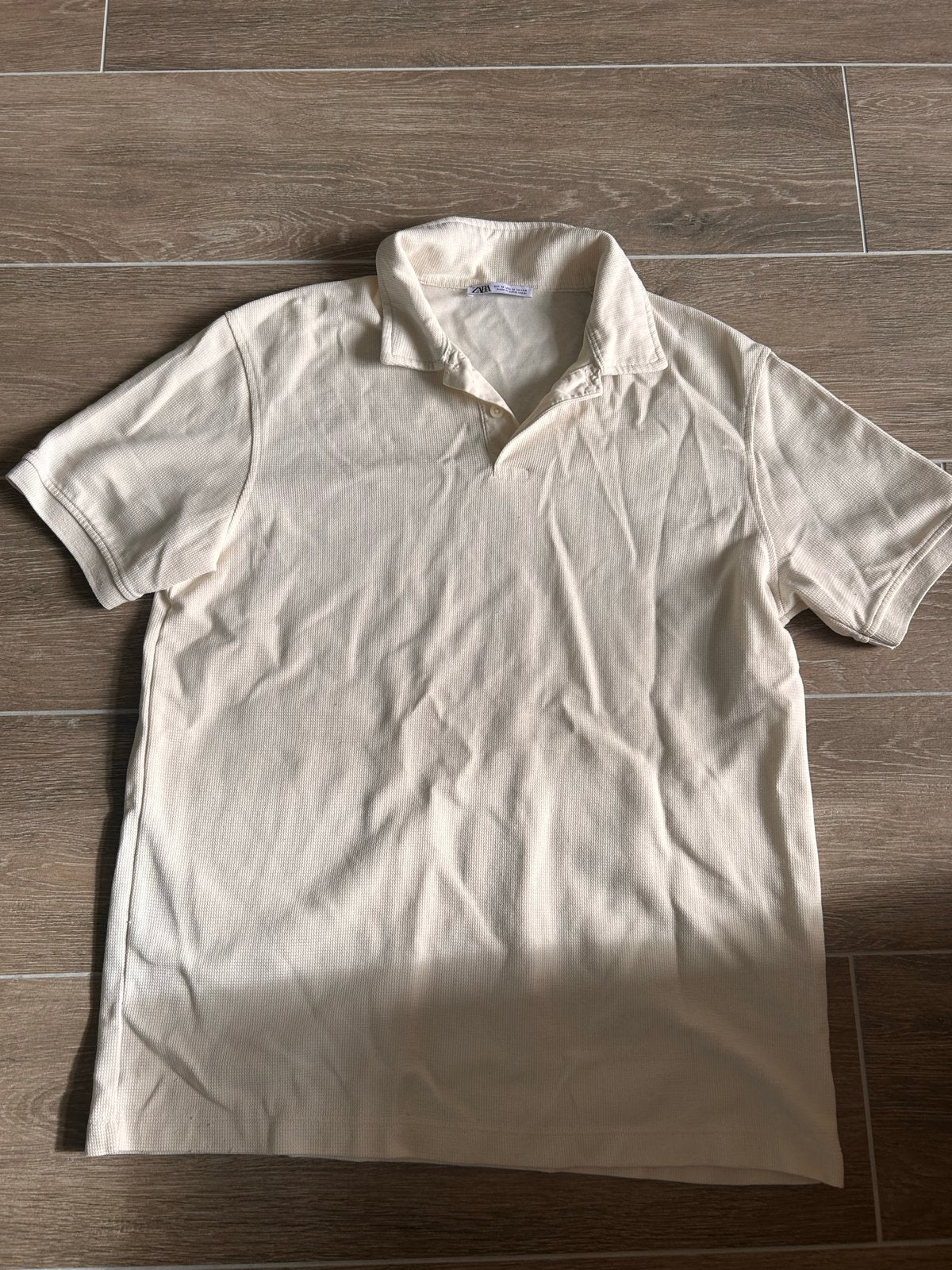 Zara Crèmekleurig Poloshirt - Maat M, Ophalen of Verzenden, Zo goed als nieuw, Maat 48/50 (M), Beige