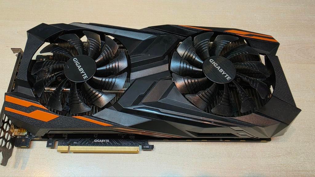 Gigabyte RX Vega56 Gaming OC 8GB HBM2 videokaart, Computers en Software, Videokaarten, Gebruikt, AMD, PCI-Express 3.0, GDDR5, HDMI