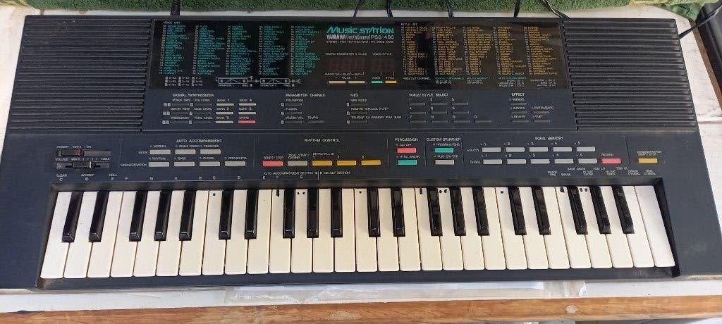 Yamaha keyboards pss480, Muziek en Instrumenten, Keyboards, Zo goed als nieuw, Overige aantallen, Yamaha, Ophalen