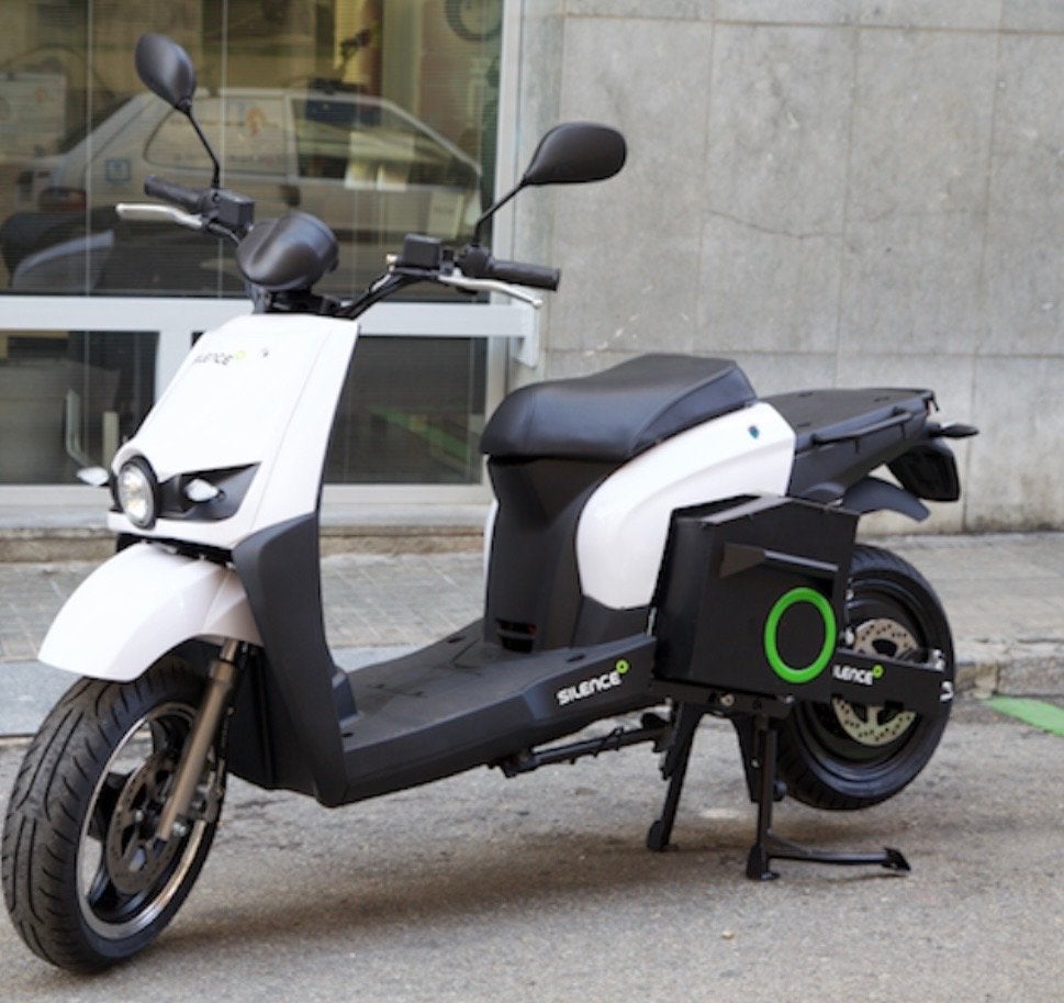 Scutum Silence S02 Elektrische Scooter, Fietsen en Brommers, Ophalen, Gebruikt, Maximaal 25 km/u, Elektrisch