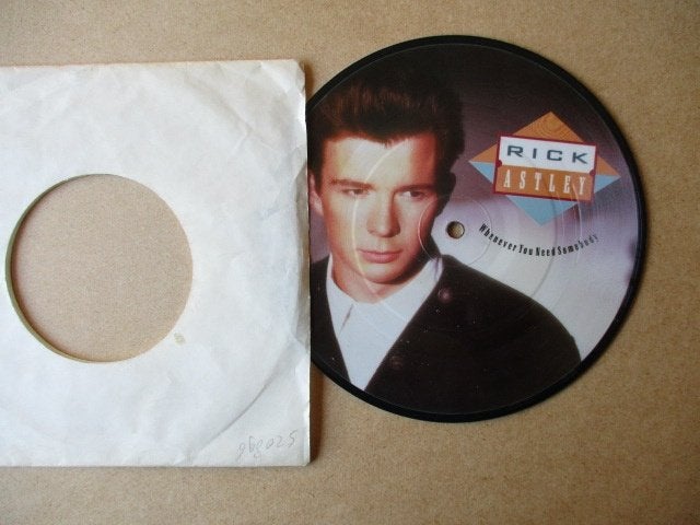 s5606 rick astley - whenever you need somebody, Ophalen, Gebruikt, 7 inch, Overige genres