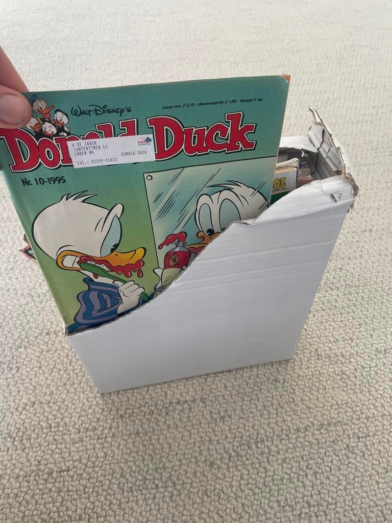 Doos oude Donald Duck weekbladen (€5 per doos, 8 dozen tot), Boeken, Meerdere stripboeken, Ophalen of Verzenden, Gelezen