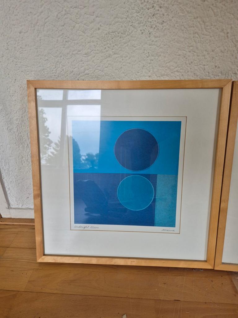 Ikea schilderijen, Ophalen