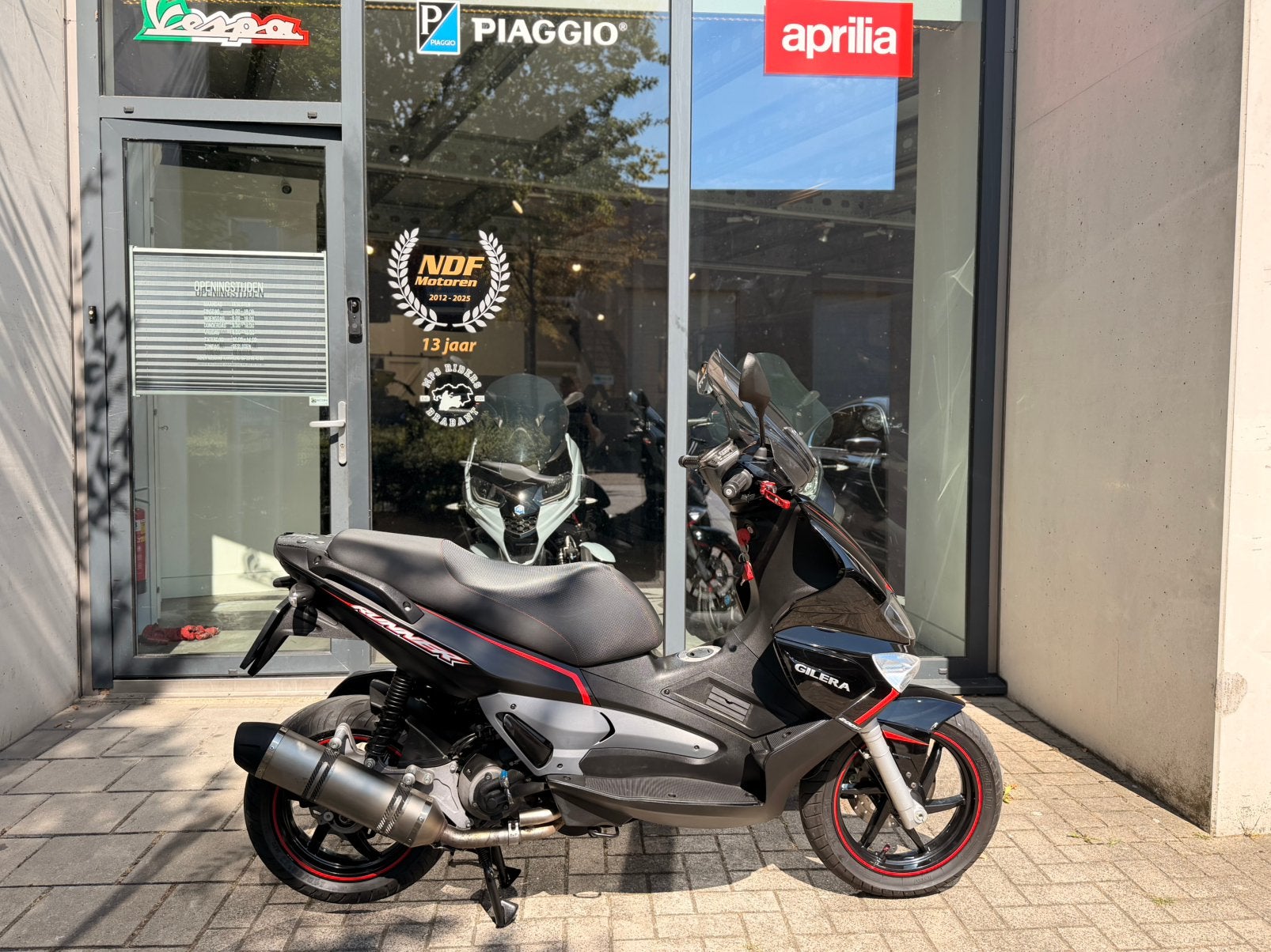 Gilera runner 200cc 100 jarige edition!, Particulier, Scooter