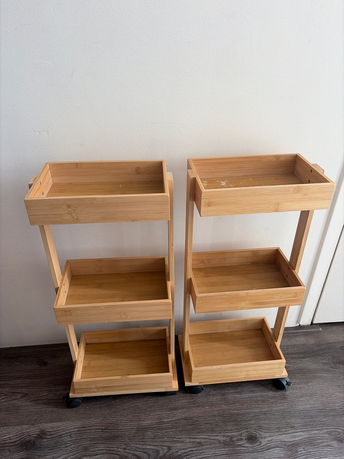 2x Bamboe trolley met 3 etages op wielen, Ophalen, Gebruikt