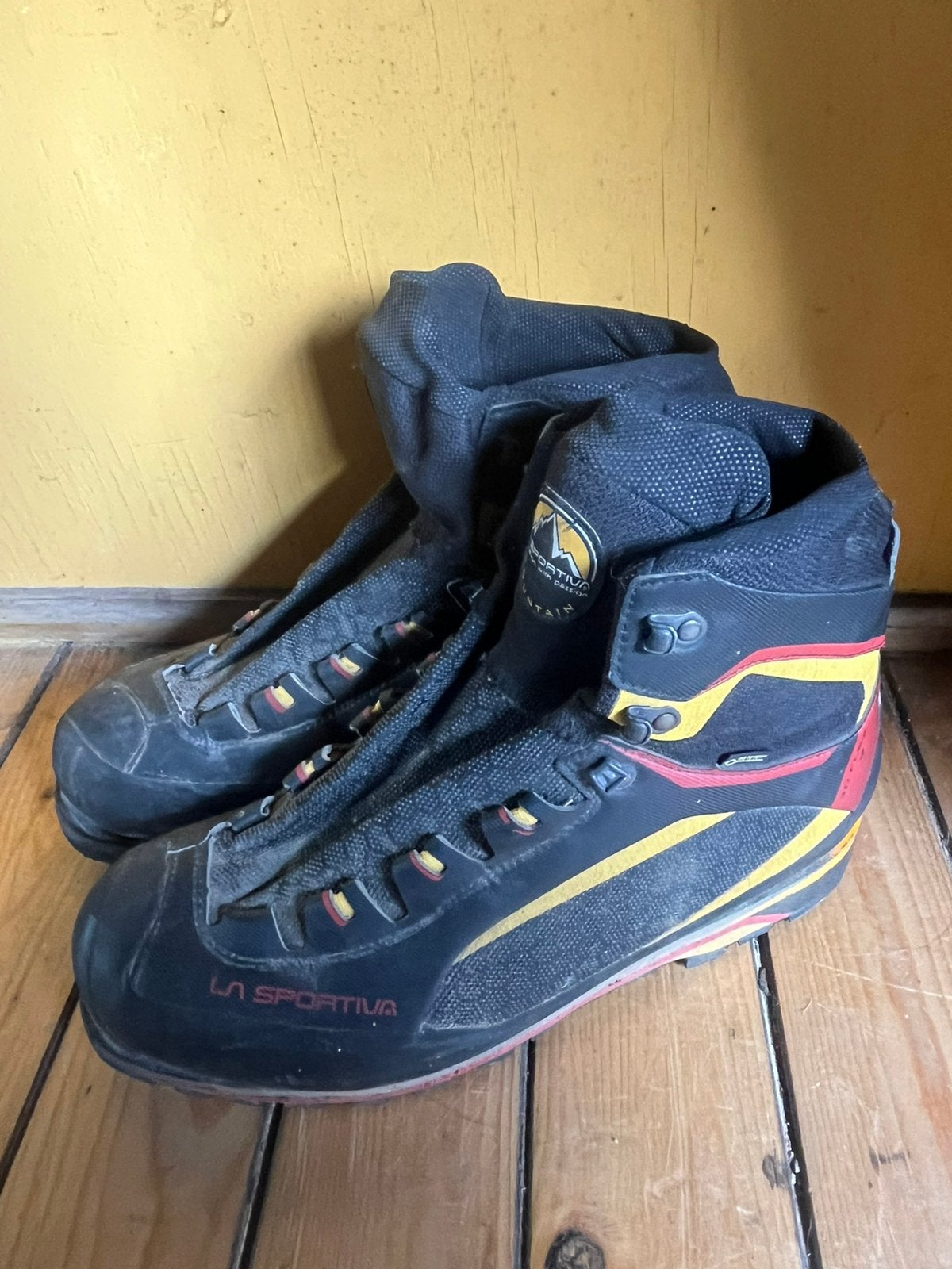 La Sportiva Alpine Schoenen (klasse D), Sport en Fitness, Bergsport en Wandelen, Ophalen of Verzenden, Gebruikt, Schoenen