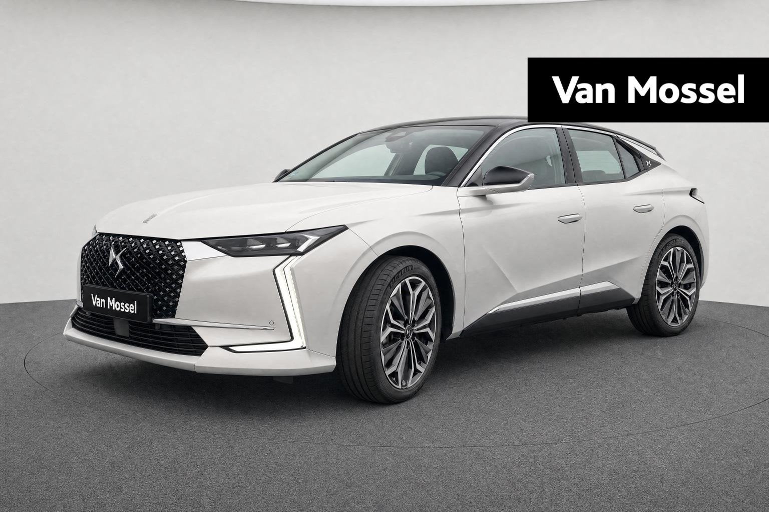 DS 4 E-Tense Trocadero | Camera | Trekhaak | Navigatie | Ele, Auto's, 12 maanden, Gebruikt, Euro 6, 4 cilinders