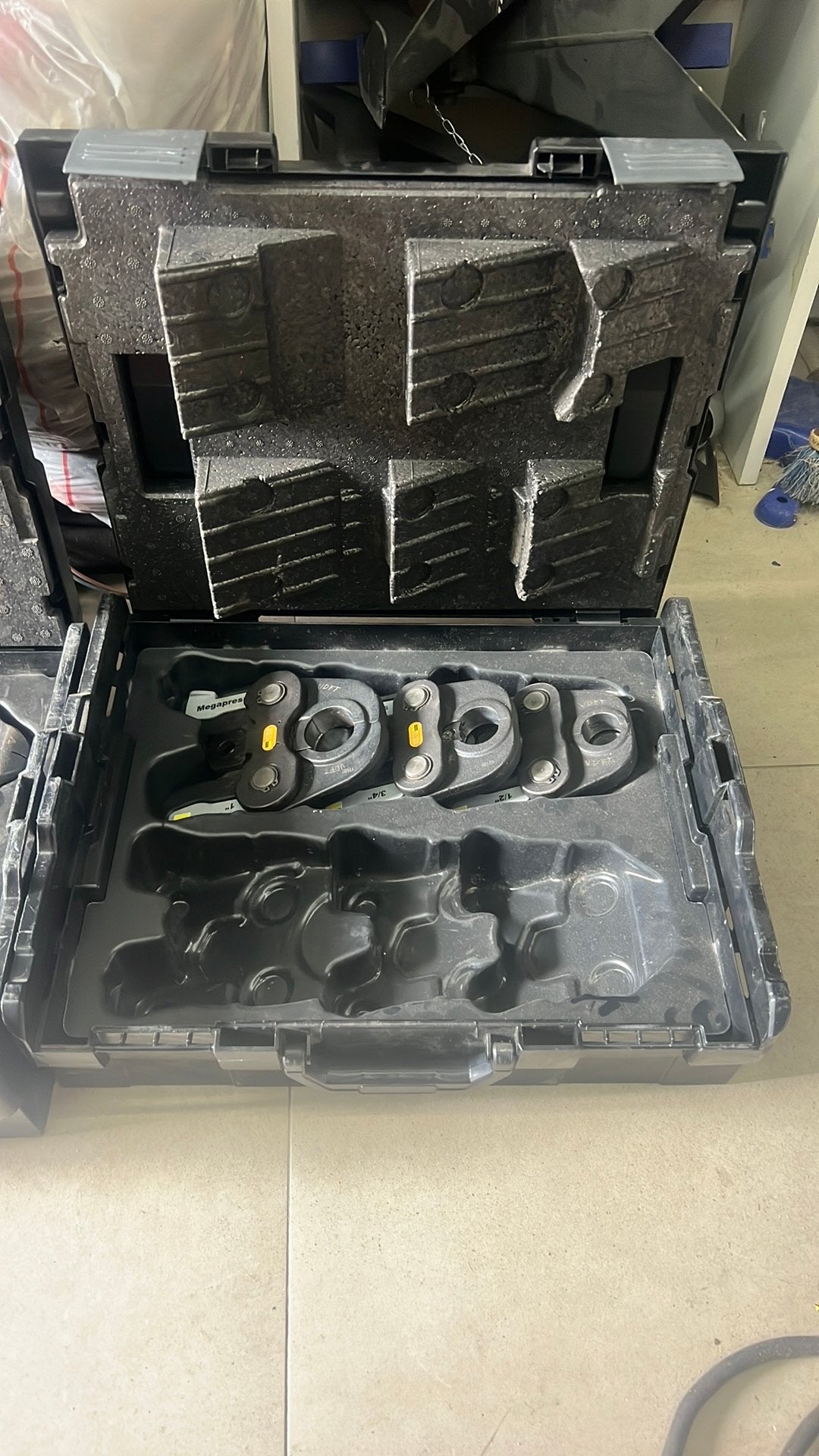 Persbekken viega megapress set 1/2- 2”, Ophalen of Verzenden, Zo goed als nieuw
