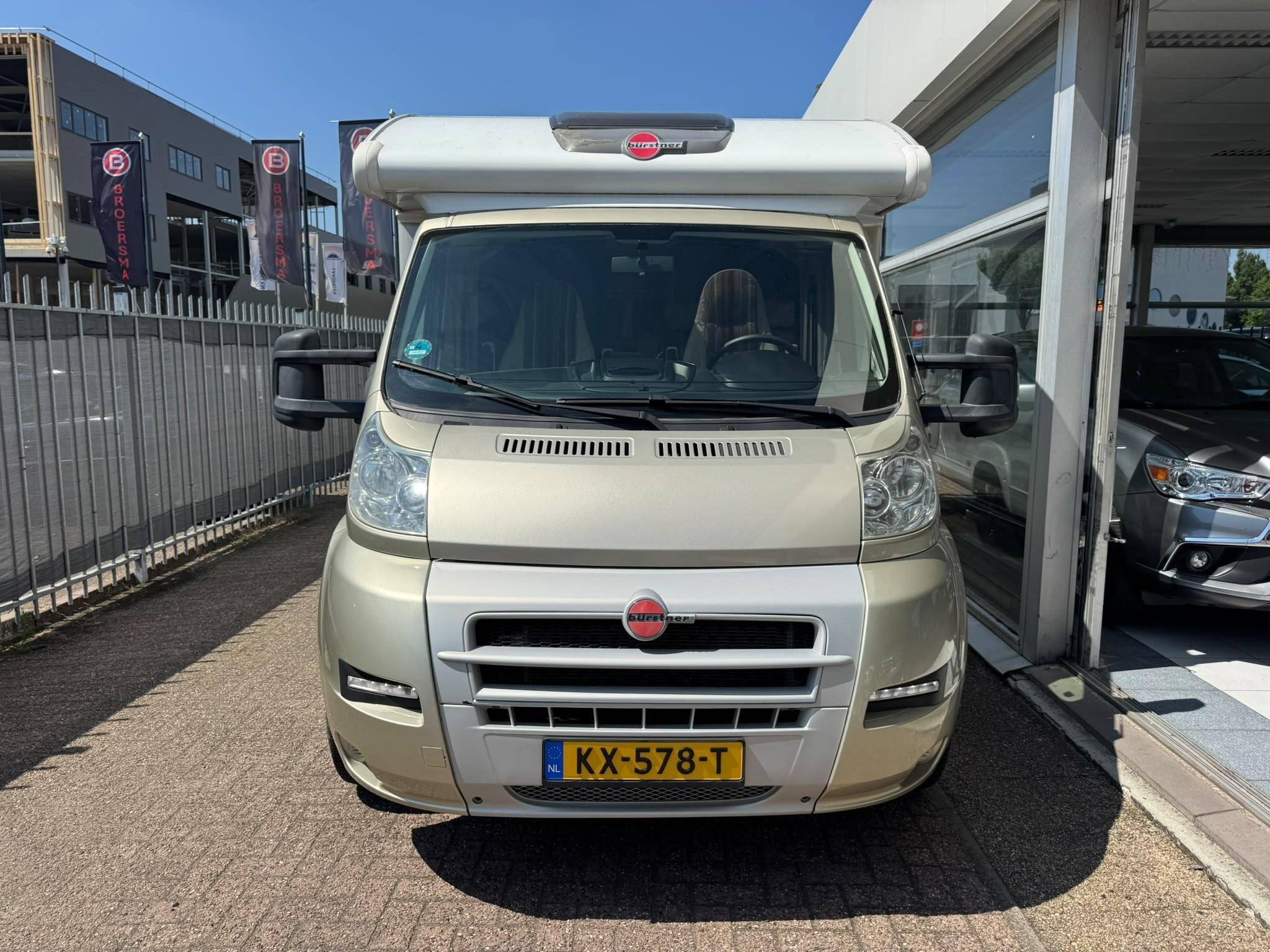 Buerstner Bit734 | Geheel netjes onderhouden | Airco | Navig, Caravans en Kamperen, Bedrijf, Diesel, Bürstner