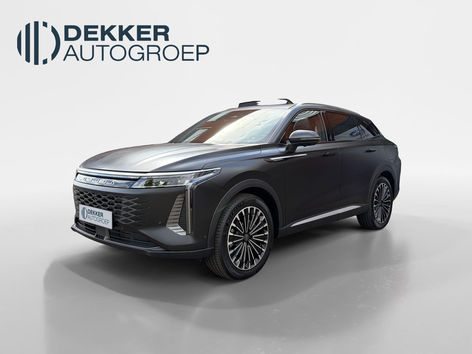 Omoda 9 1.5T SHS-P Premium - Mat Zwart, Auto's, Overige Auto's, Automaat, Euro 6, 4 cilinders, Zwart