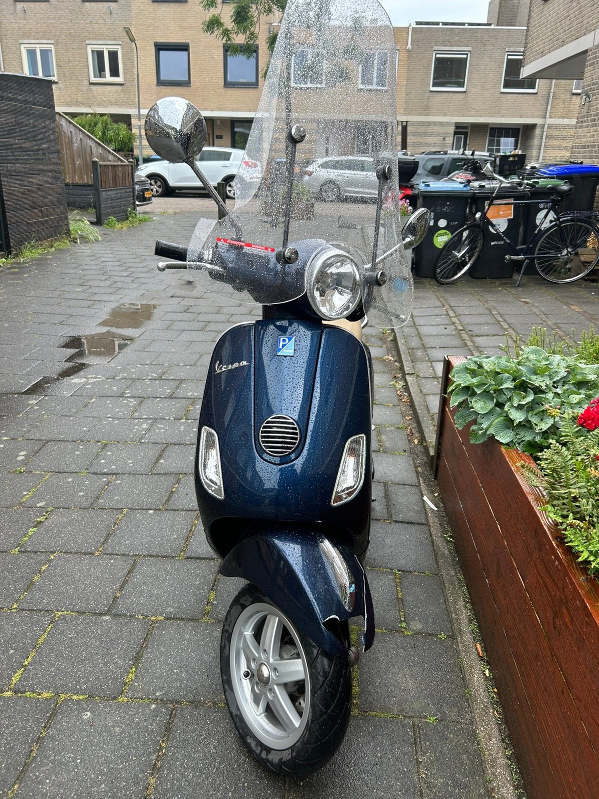 Vespa LX 50 Blauw 2011 | 12.600 km |2e eigenaar | Windscherm, Ophalen, Zo goed als nieuw, Benzine, 50 cc