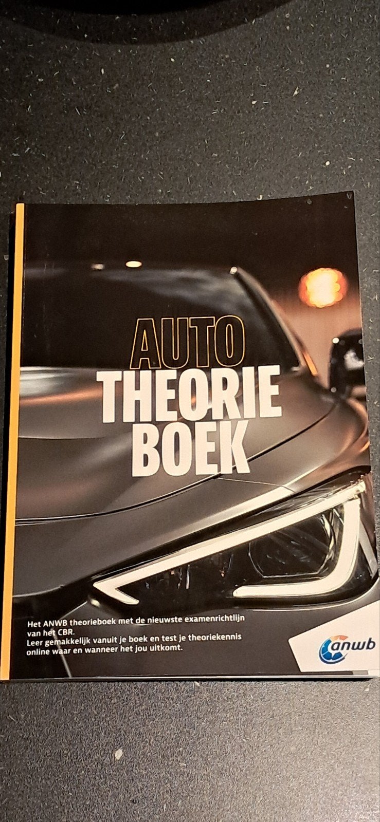 ANWB Auto Theorieboek 2025 - Zo goed als nieuw, Ophalen of Verzenden, Zo goed als nieuw