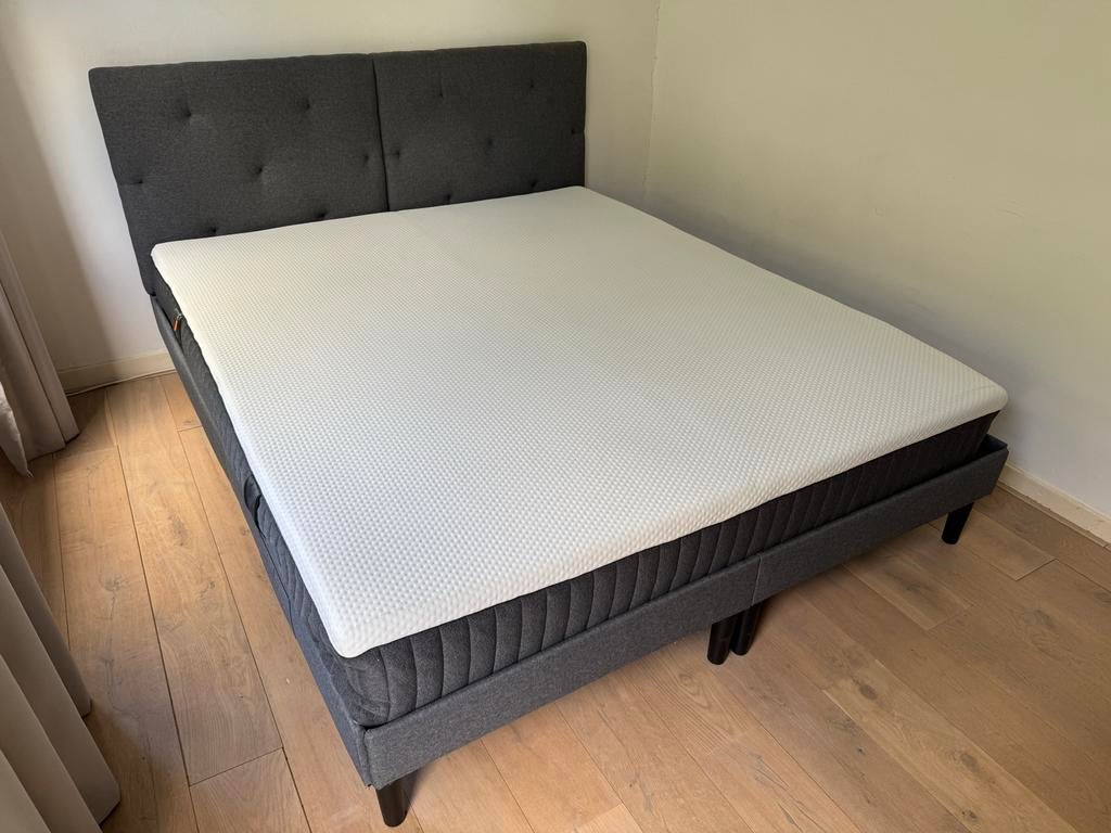 Emma bedframe met lattenbodem 210x180 (matras optioneel), Huis en Inrichting, Slaapkamer | Bedden, Ophalen, 210 cm, Tweepersoons