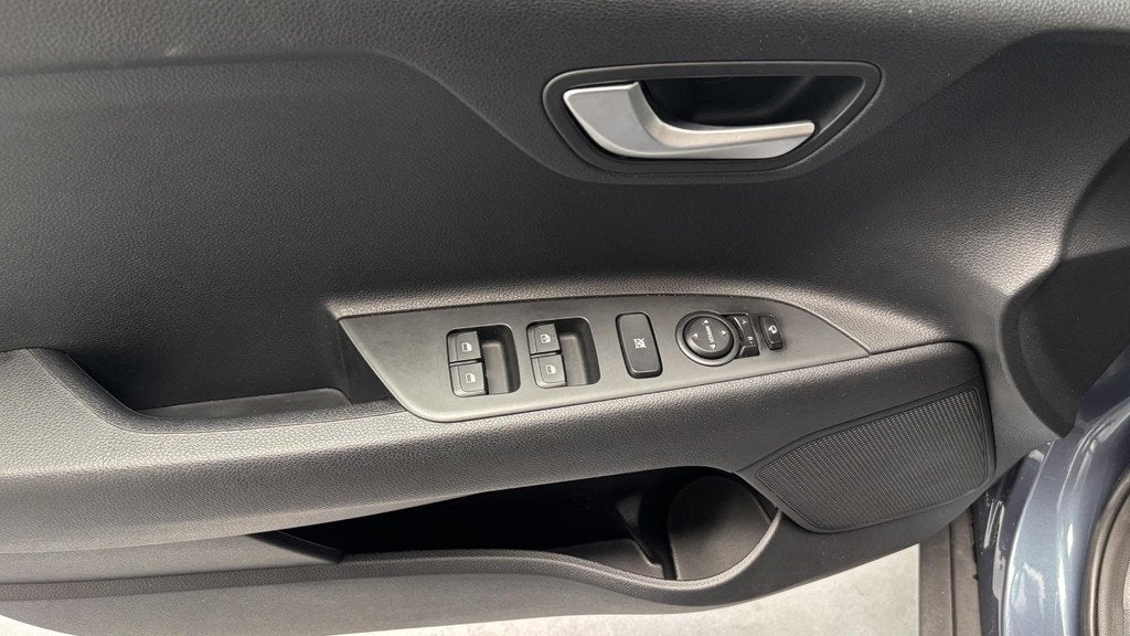 Kia Stonic 1.0 T-GDi MHEV DynamicPlusLine Trekhaak Dealerond, Gebruikt, Euro 6, Blauw, 49 €/maand