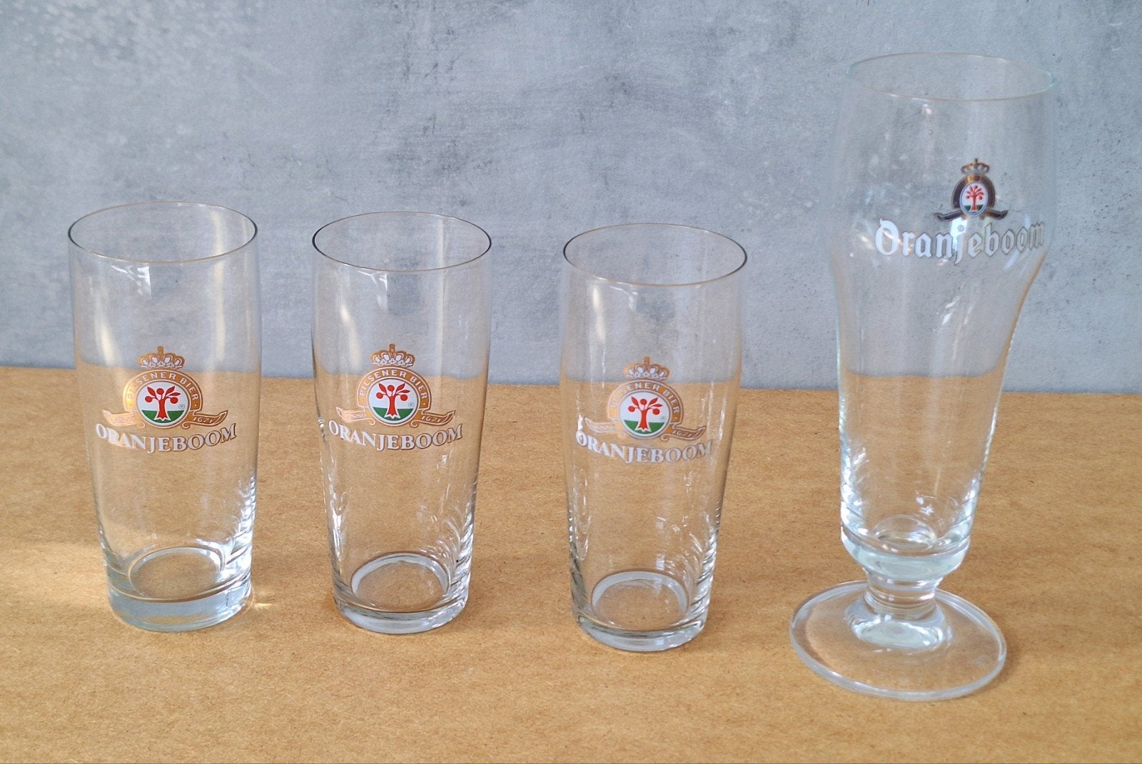 Oranjeboom bierglazen, Ophalen of Verzenden, Zo goed als nieuw, Bierglas