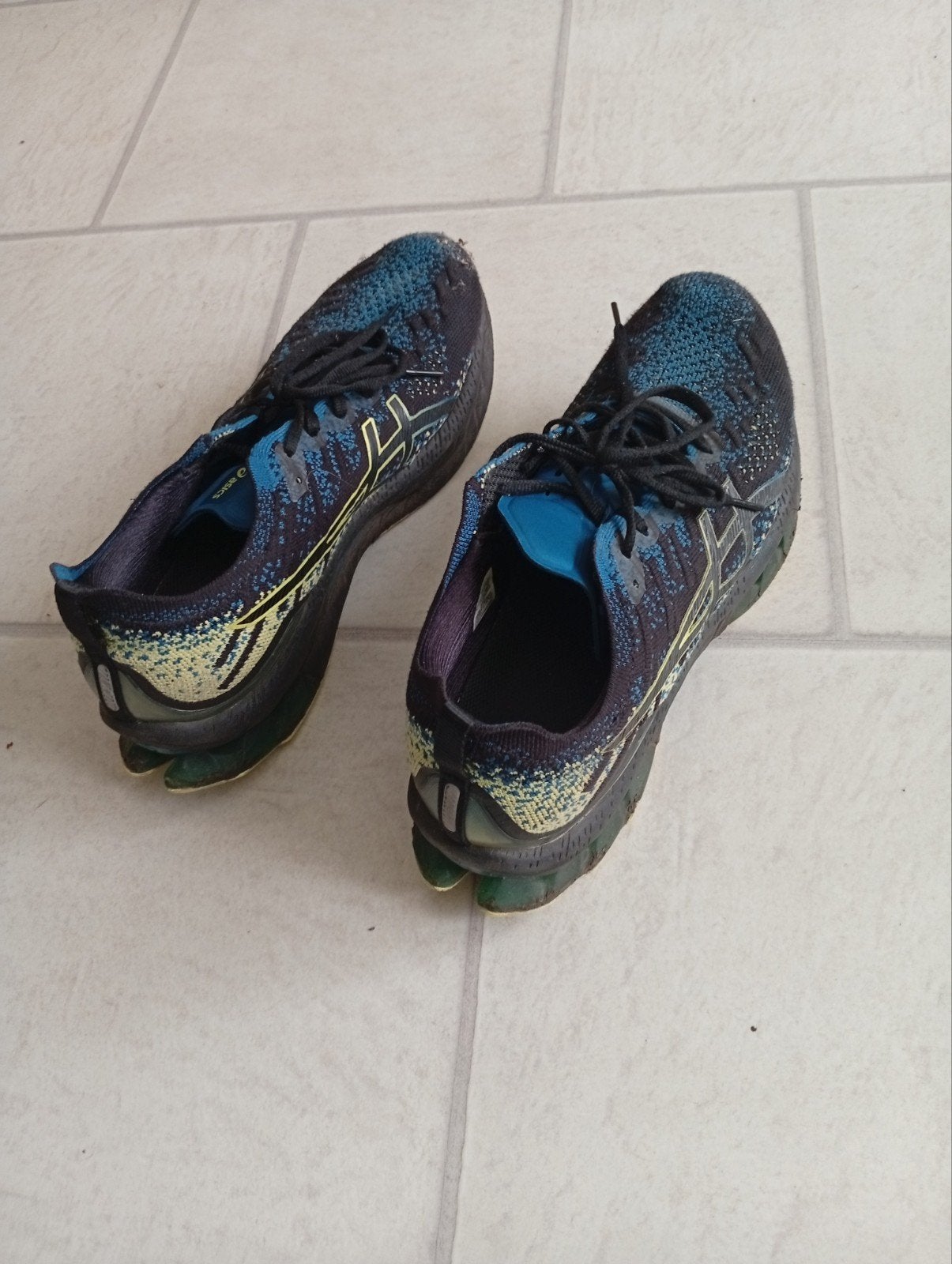 Asics Gel Kinetic Blast hardloopschoenen - Maat 45, Hardloopschoenen, Ophalen of Verzenden, Zo goed als nieuw, Hardlopen